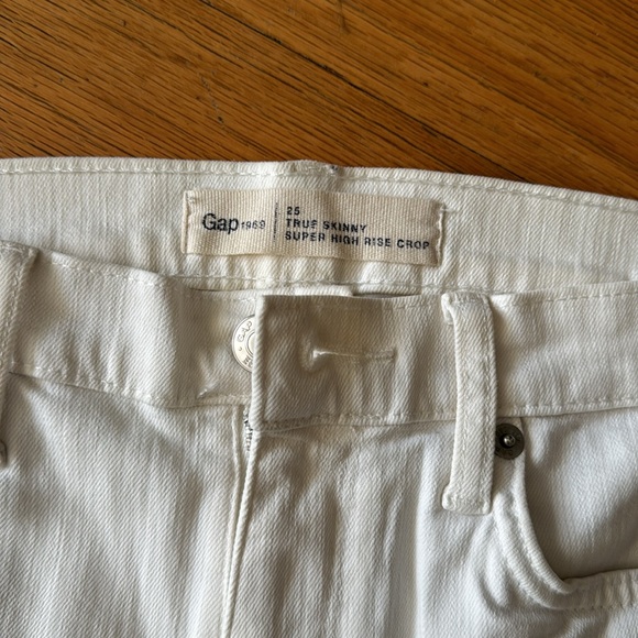 True High Rise skinny jeans - Picture 2 of 6